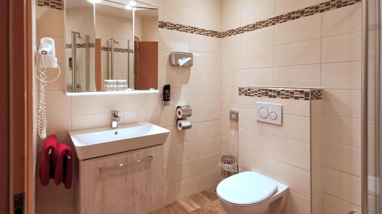 Gasthof Zur Post Raisting Quarto foto